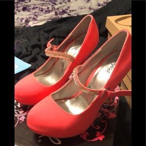 Coral Mary Jane style heel new in box